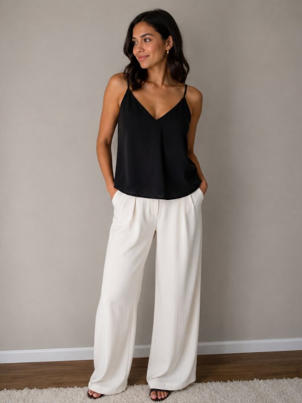 UNIQLO Black V-Neck Camisole Top – Size S